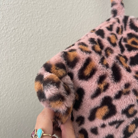 Y2K Pink Leopard Print Furry Mini Tote Bag - Picture 4 of 9